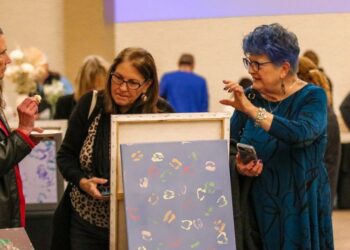 Christy Martin Live, Art Gone Wild, Hockey Romance Night and more in CNY this weekend