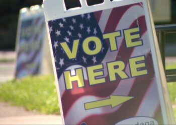Onondaga County voters to decide on term limits for legislators