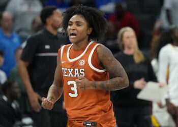 Where to watch UNC vs. Texas today: College basketball free stream