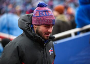 Dalton Kincaid practicing with knee brace as Bills prepare for Bengals
