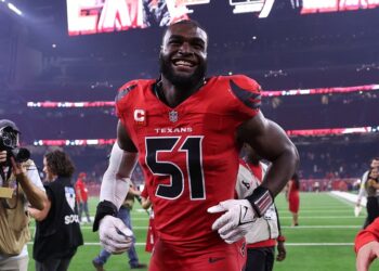 Texans star credits head coach DeMeco Ryans for NFL’s top defense as team aims for another division title