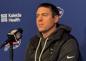 New Bills defensive coordinator Jim Leonhard: ‘There’s gonna be change’
