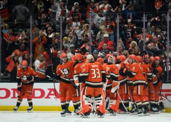 Where to watch Ducks-Oilers Game 5 as Anaheim looks to clinch Round 1 series