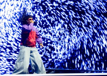 Late singer’s unreleased song debuts at festival in special tribute