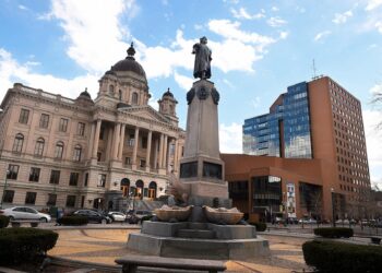 Term limit for Onondaga County executive is a solution in search of a problem (Your Letters)