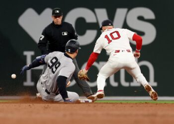 Where to watch Red Sox vs. Yankees today: MLB free live stream
