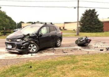 Motorcyclist killed in crash on State Highway 281 in Tully