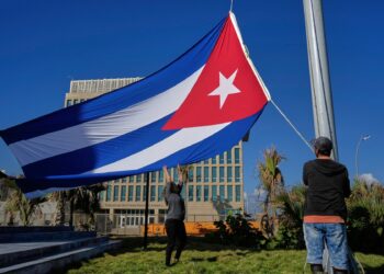 Cuban electric grid collapses, leaving nearly 10 million people without power
