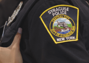 Syracuse police investigate stabbing after two men walk into Upstate Hospital ER