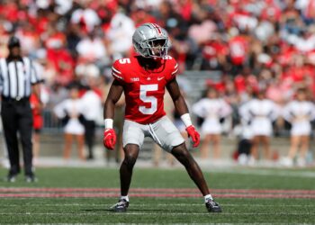 Ex-Ohio State star avoids prison time despite admitting to robbing 9 banks