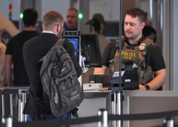Congress proposes bill that would block ICE from accessing TSA passenger data