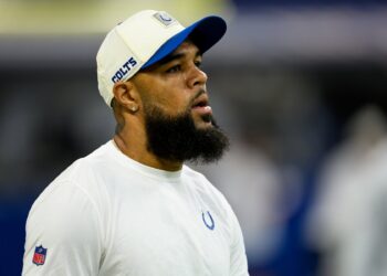 Pro Bowl NFL receiver arrested early Sunday morning