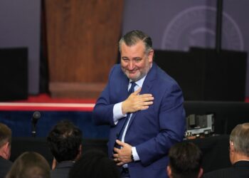 Ted Cruz booed on ‘GameDay’ during live interview
