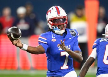 Experts release SMU vs. Florida State betting preview as Underdog Fantasy lines shift ahead of Labor Day kickoff