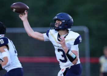 Live scoreboard, recaps for Thursday’s high school football games (Week 8)