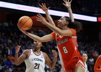 UConn beats Syracuse in women’s basketball exhibition at Mohegan Sun