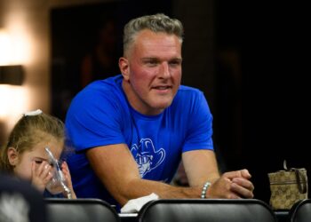 Pat McAfee shares emotional story behind Iowa hospital donation