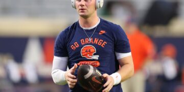 Welcome to basketball season. Orange football melts down at Virginia (Axe’s quick takes)