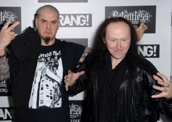 Rock music frontman, founder of pioneering band, dead at 63: ‘His music will live on’